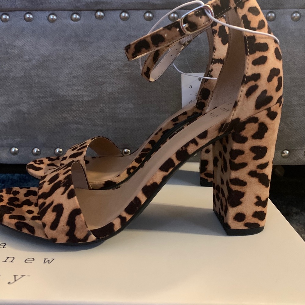Leopard Open Toe Heel.